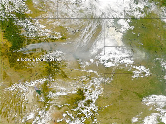 Satellite iamge wildfires from near Payette Lake